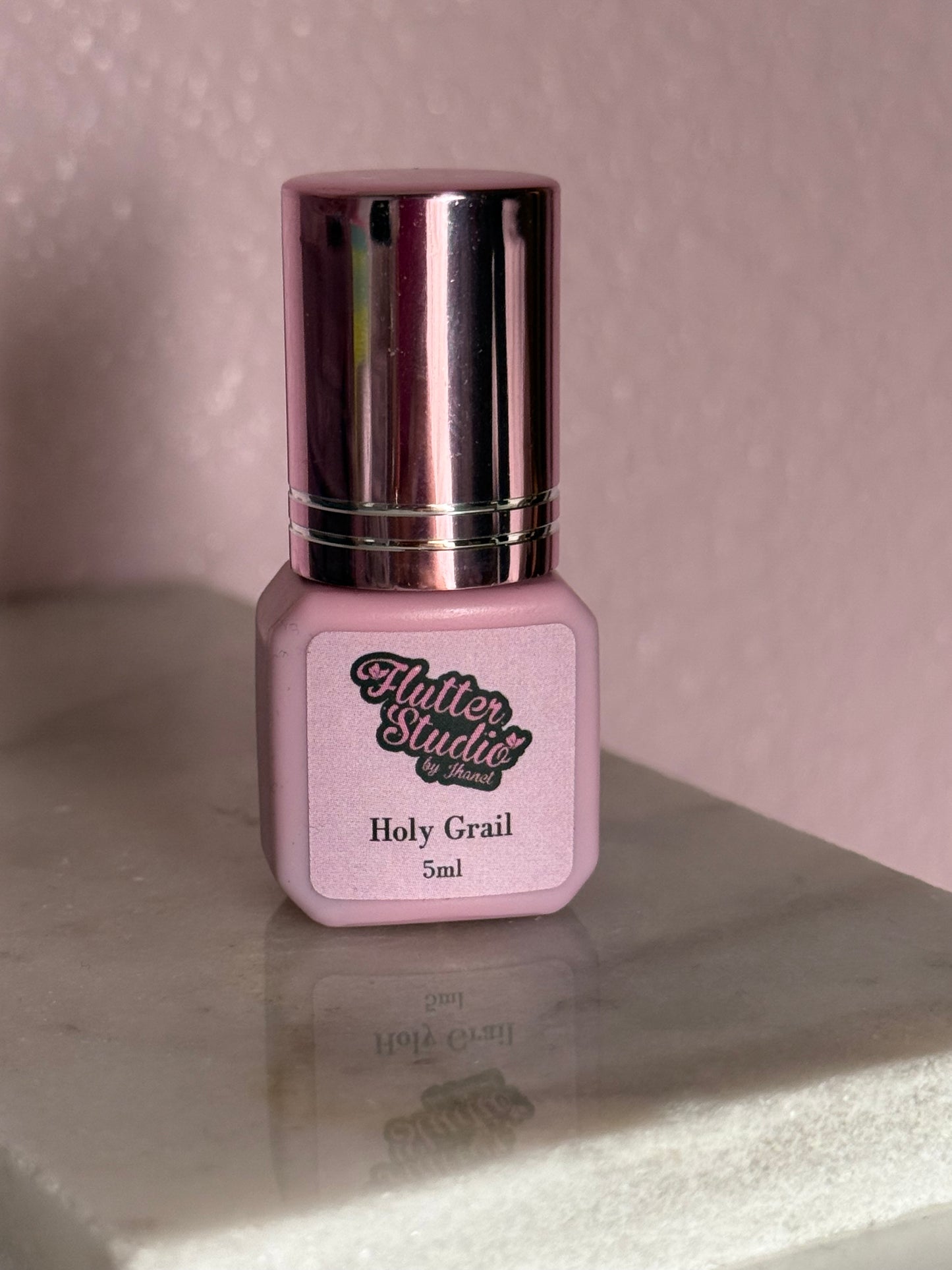 Holy Grail Lash Adhesive